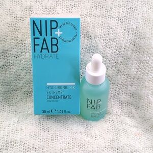 Nip+Fab Hydrate Hyaluronic Fix Extreme Concentrate
